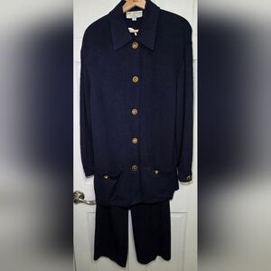 St. John Collection Santana Knit Gold Tone Logo Button Knit Blazer-Med VINTAGE